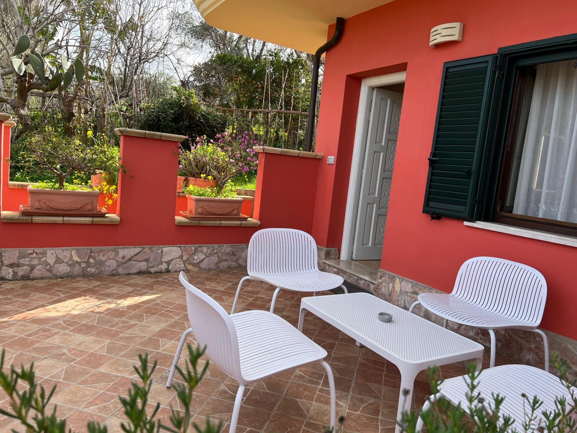 Отель Borgo Di Santa Barbara Санта-Доменика Экстерьер фото