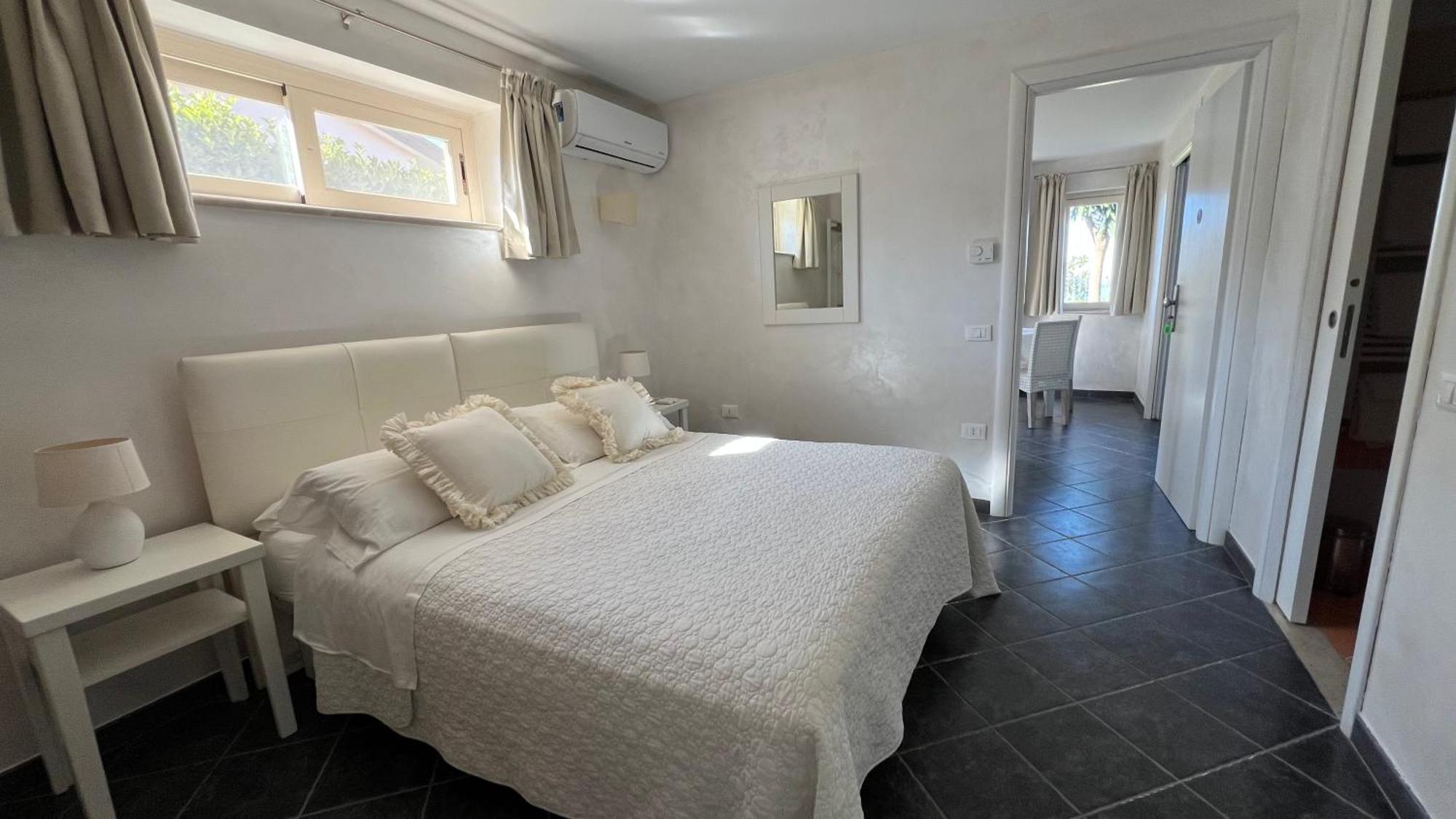 Отель Borgo Di Santa Barbara Санта-Доменика Экстерьер фото